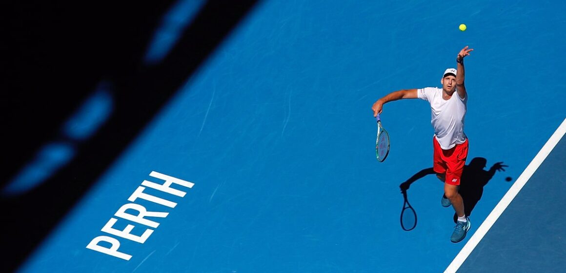 Hubert Hurkacz – Omar Jasika: Typy, kursy, transmisja 15.01 | Australian Open ATP