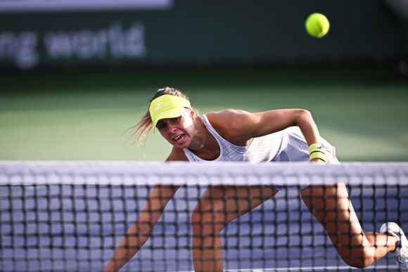 Arantxa Rus – Magda Linette: Typy, kursy, zakłady 19.04 | Rouen WTA