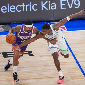NBA: Dwa mecze o prowadzenie w serii i ostatnia nadzieja Suns