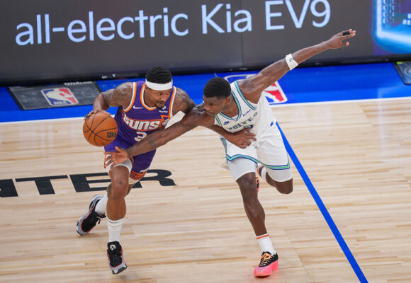 NBA: Dwa mecze o prowadzenie w serii i ostatnia nadzieja Suns