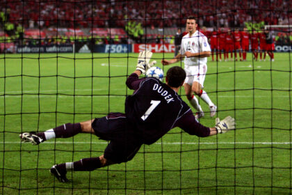 Polacy w Finałach Ligi Mistrzów: Dudek, Lewandowski, Boniek, Zieliński