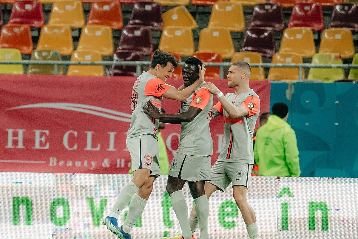 FCSB - Inter Escaldes: Typy, kursy, zakłady 09.07 | Liga Mistrzów 19 FCSB