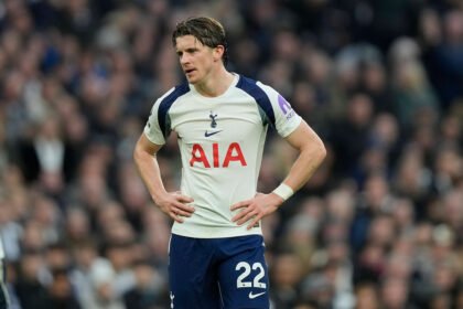 conor-gallagher-tottenham-spurs