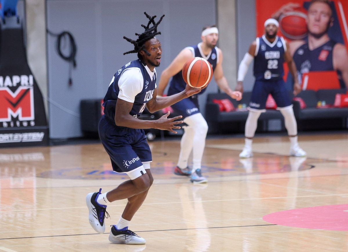 dziki warszawa-quan-jackson