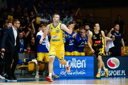 Start Lublin - Arka Gdynia: typy, kursy, zakłady 17.10 | PLK
